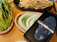 -慢丽江·云南野生菌土鸡锅(付家庄店)