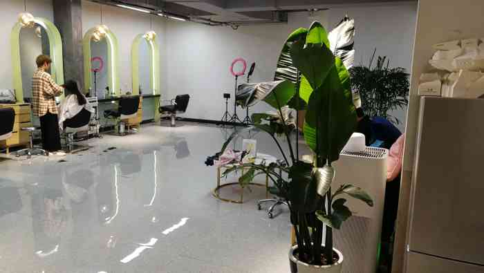 艺境美发沙龙artistic studio(郑东cbd店)-"【项目】剪发 烫发感受