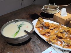 -魁盛居百年鲁菜馆(县西巷店)