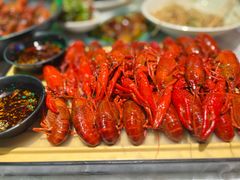 -肥肥虾庄·金牌油焖大虾(首义路店)