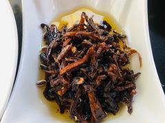 香辣油鸡枞-丽江悦榕庄酒店-明月·雪山庭院餐厅