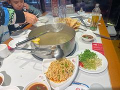 -焯牛潮汕牛肉火锅(云峰街创始店)