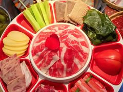 -赵美丽·重庆社区火锅·直营店(火车东站·中豪国际店)