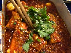 -马路边边串串香(苗栗路店)