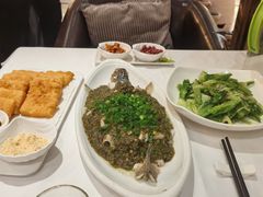 -尘香•传统川菜(创汇首座店)