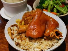 -红猪卤肉饭(大西洋美食城店)