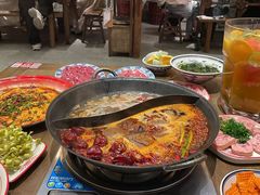 -袁山山重庆火锅(丈八北路店)