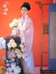 点击看大图 -美云庭古装·格格服汉服·京城旅拍(北京店)