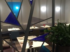 -港丽餐厅(高德置地店)