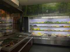 -万记麻辣烫国展总店