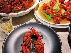 -沪小胖小龙虾(淮海中路旗舰店)