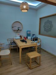 -依灵瑜伽普拉提连锁