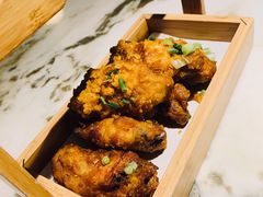 蛋黄鸡翅-弄堂里(西溪龙湖天街店)