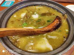 -周鱼小馆石锅酸菜鱼(活力汇店)