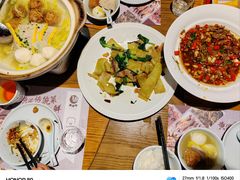 -黄泥岗·地道湖北菜(奥特莱斯店)