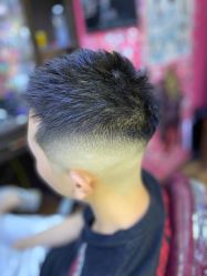 -Barber潮先生男士理发店