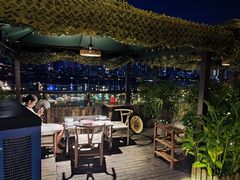 露天位-冰冰龙虾·江湖菜·花园江景餐厅