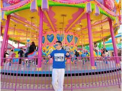 -七彩云南欢乐世界