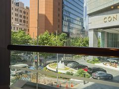 -香榭大堂吧 Champs-Elysées Bar(上海南新雅皇冠假日酒店)