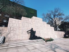 -上海市龙华烈士陵园