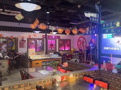 -马路牙子烧烤音乐酒馆(望京店)