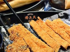 -馋三尺蟹粉小笼(人民广场店)