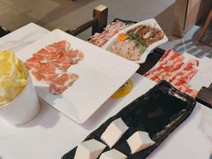 -捞九门海鲜牛肉自助火锅(廉江店)