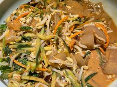 -95号酱骨·一块豆腐(展春园西路店)