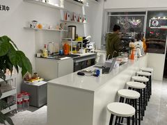 -Cafe on warm(丹霞店)