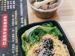 -牛师傅广式药膳牛骨汤美食(江南西店)