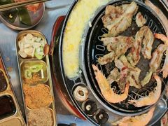 -胡悦里韩式烤肉(芝罘万达广场店)