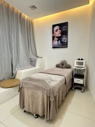 -丽锦汇LA LIZZ丽秩·科技美肤