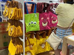 -名创优品(天河区正佳广场二店)