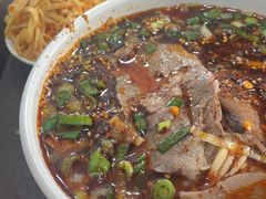 -洪师傅牛肉面(文昌南路店)