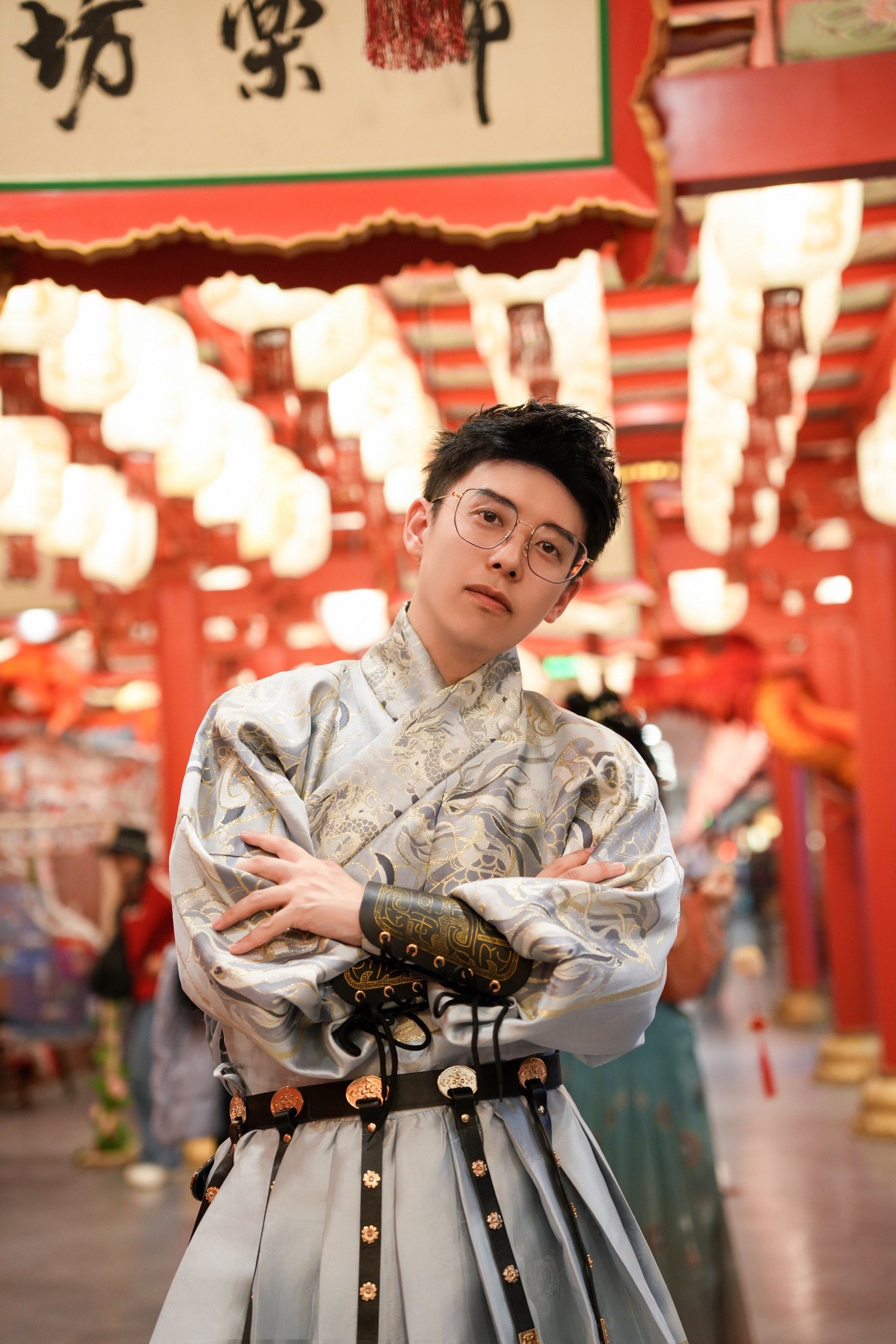 男生,五一去西安不穿汉服怎么行?