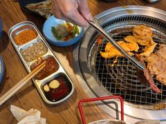 -明洞阿姨·韩式酱蟹烤肉·创意料理(三元桥店)