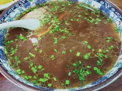 -老新隆牛肉锅贴(新街口店)