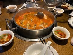 酸汤鱼火锅-阿婉贵州苗家酸汤鱼(梅林店)