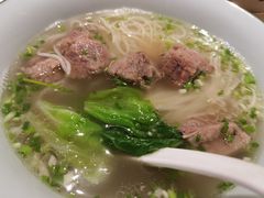 清炖牛肋肉面-鼎泰丰(国贸商城店)