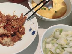 -湘鼎盛·大厨鲜炒湖南味(高新银泰店)