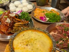 -明洞阿姨·韩式酱蟹烤肉·创意料理(三元桥店)