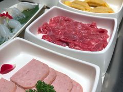 -海底捞火锅鲜切牛肉主题店(长寿路店)