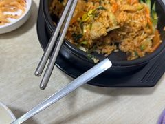 -拌来拌去石鍋拌飯(文鼎店)