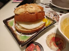 -新大咀港式茶餐厅(宝山万达店)
