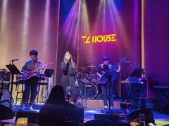 -TZ House音乐现场(来福士中心店)