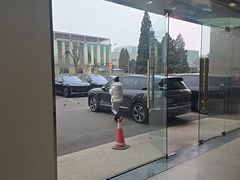 -蔚来体验中心(北京亦庄店)