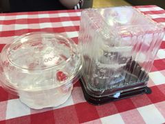 -红宝石·鲜奶小方·海派西点房(丰庄店)