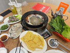 -濠轩阁特色生蚝火锅总店