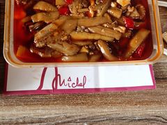 肉末茄子煲-新新湘菜馆(新中街二条店)