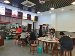 -香辉食馆(新兴路店)